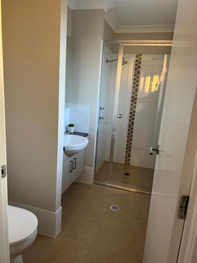 Villa 4Br House For Whole Family Schofields Esterno foto